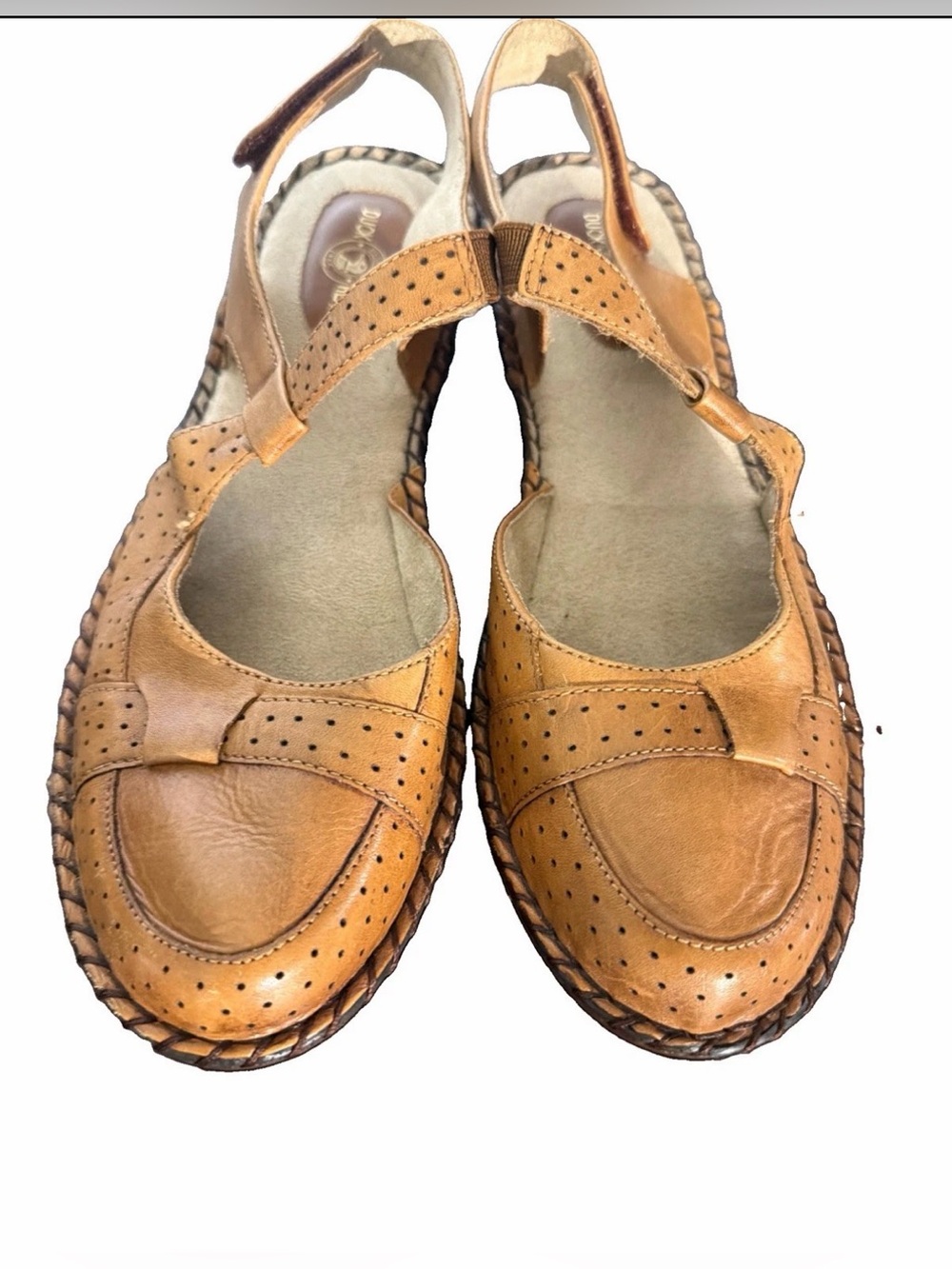 Duck head vintage fisherman style, leather sandal, size 10
